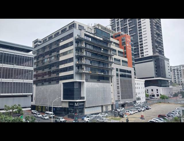 96M² OFFICE TO LET IN CAPE TOWN CITY CENTRE